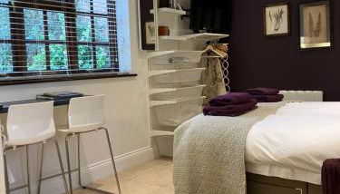 The Burrow - Photo 3