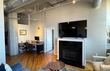 World Cup Luxury Loft -Steps to Fan Fest - Heart of KC Crossroads - 30 Night Min - Foto 26