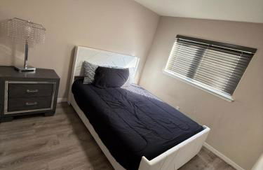 4-bedroom Burlington with AC & Wifi - Foto 28