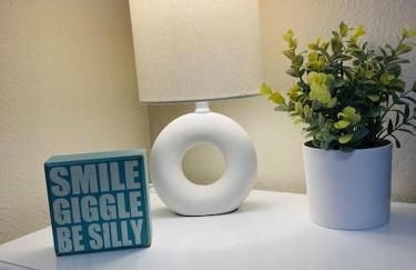 Pensa-Cozy Downtown bungalow, w/ backyard oasis! - Foto 13