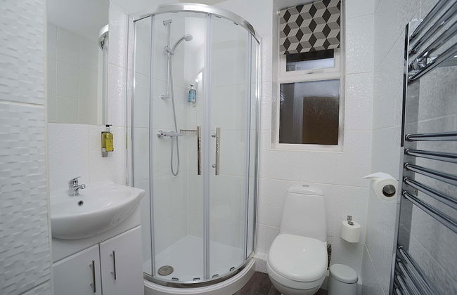 Twelve Holiday Apartments - Photo 33