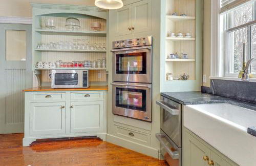 Restored Vermont Home and Cooks Country TV Set - Photo 11