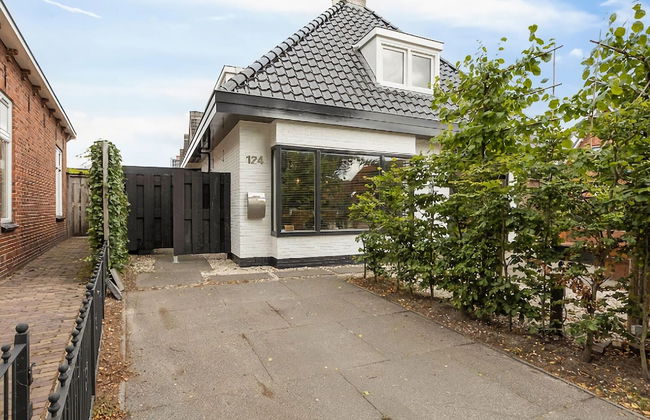 Holiday Home With a Garden and Parking - Foto 17