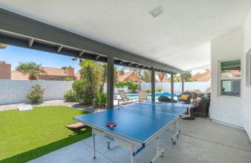 Modern Escape with Pool Ping Pong & Putting Green - Foto 41