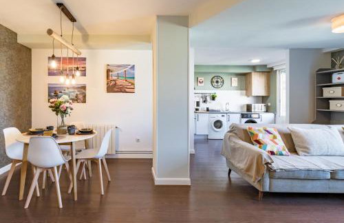 Calma, luz y diseño en el centro de Santander - Photo 3