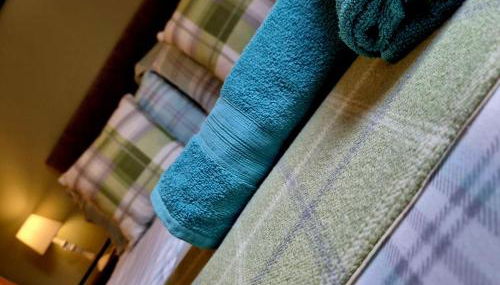 Hill View 2 bedroom free parking - Foto 5