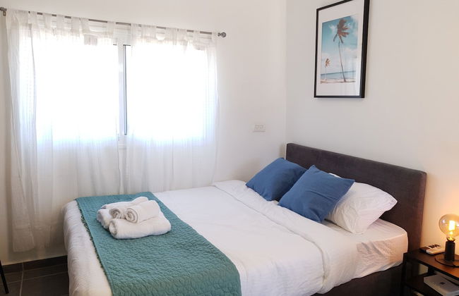 AirTLV Ben Hasher Apartments - Foto 1