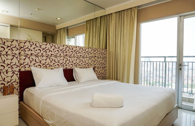 Trendy & Relaxing 2BR at The Suite Metro Apartment - Foto 1