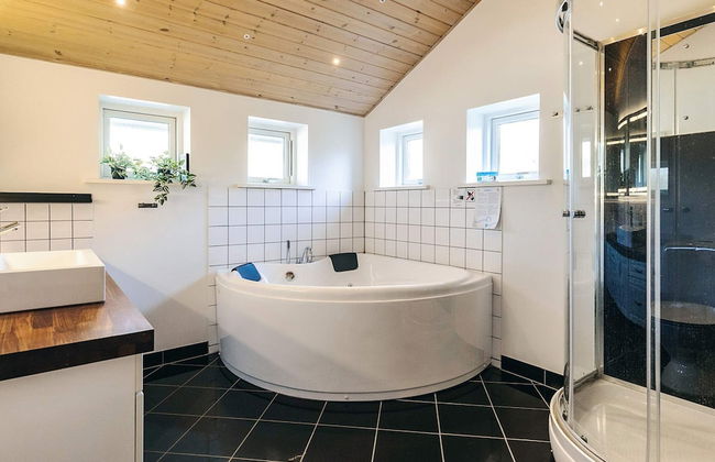 8 Person Holiday Home in Asnaes - Foto 19