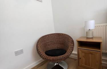 2025 Award Winner Liverpool Peach House - 4 Bedrooms - Foto 47