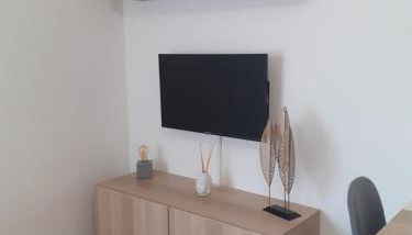 Studio climatisé avec une place de parking et classé 2 étoiles à la Faviére - Foto 3