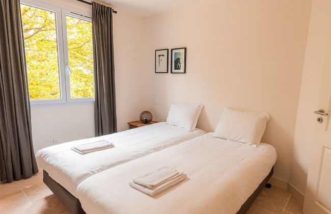 Spacious and Modern Villa With Large Garden and BBQ Area - Foto 7