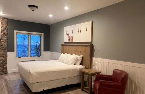 Whispering Pines Lake Views 1BR King Suite - Foto 7