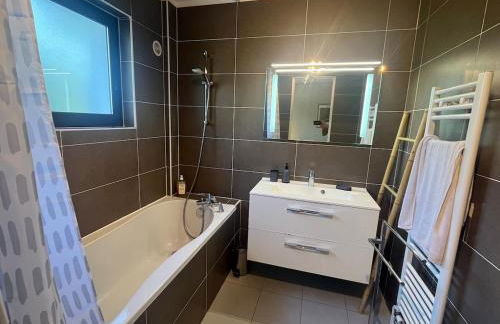 Cosy T3 - Jardin - Parking - Piscine - Maconciergerie34 - Foto 11