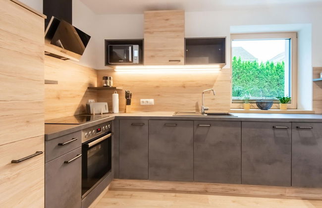 Beautiful Holiday Apartment in Umhausen With two Balconies - Foto 25