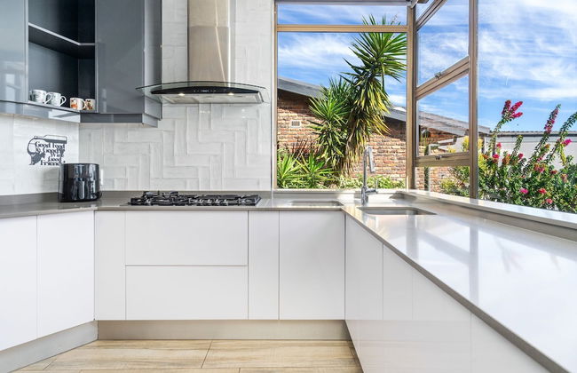 Zaria Sun Family - Photo 9