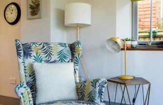 Luxury Cottage in Idyllic Cotswold Village nr Bath - Photo 10