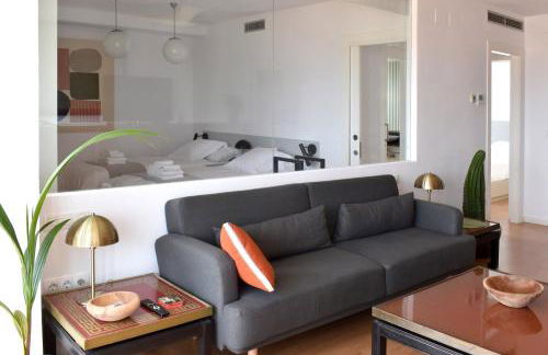 Stylish well-connected beachfront flat - Foto 40