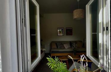 Relax under the mulberry tree - Foto 4