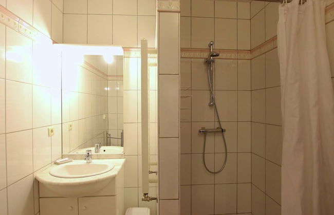 Stunning Cottage in Jehonville With Sauna - Photo 57