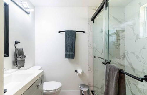 Renovated 3B 2BA, oasis yard Hot tub - Foto 56