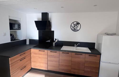 Studio Rénové de Charme en Provence - Foto 13