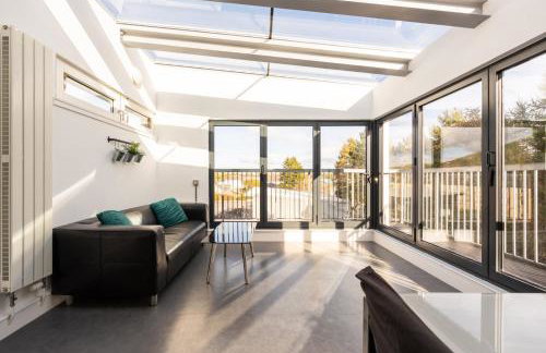 GuestReady - Modern home near Craigmillar area - Foto 4