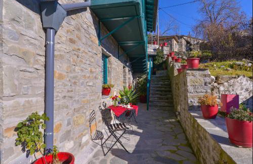 Xenonas Zagorisio - Photo 50