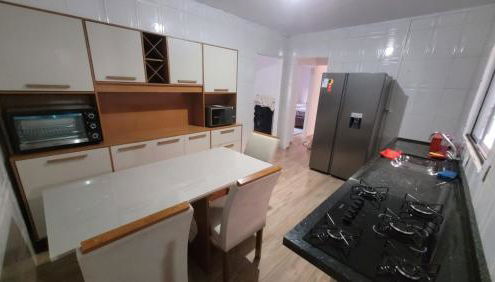 ótima casa com piscina,redes e perto do centro - Foto 5