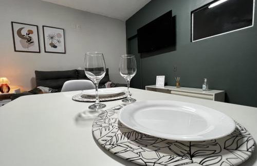 Kitnet Aconchegante em ambiente Familiar a 100m Praia Camburi com Garagem - Foto 14