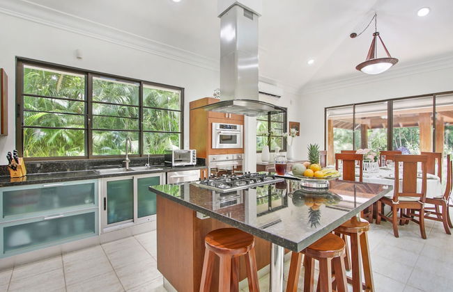 Beautiful Villa Tortuga at Puntacana Resort Club Pool Garden Golf Cart Maid - Photo 30