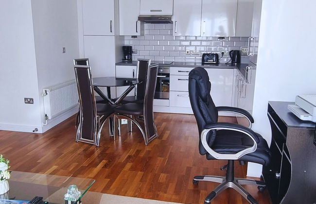 Double Bedroom in London - Foto 10