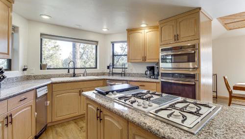 Hot Tub Ponderosa Paradise Overgaard Cabin - Foto 4