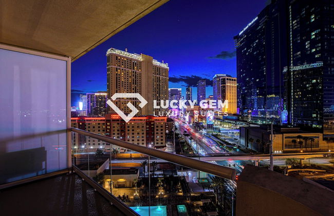 Lucky Gem Penthouse Suites at Signature - Foto 44
