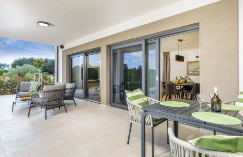 Villa Lastine by Villsy - Photo 16