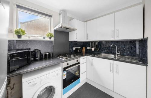 Stylist and Cosy 2 bed Apartment LongStay Parking Sleeps 4 WiFi - Foto 18