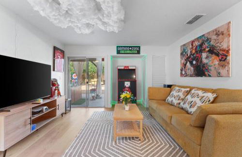 Elegant Retreat- Sleep 10-Boho Dome Lounge-Hot Tub-Games-Golf-Serene Getaway - Foto 36