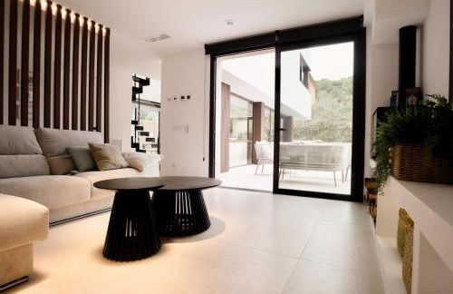 Stunning Design Villa with large private Pool 30sqm - Foto 67