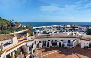 Secret View Puerto Cabopino - Photo 2