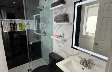 Bright, Modern Home Close to Great Beaches! - Foto 5