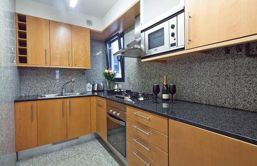 Apartment Barcelona Rentals - Sarria Apartments Near Center - Photo 5