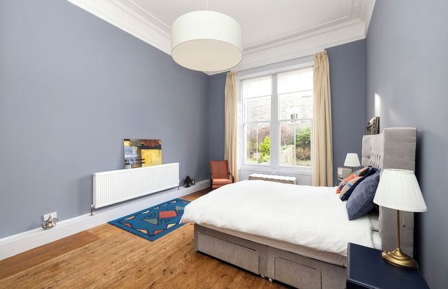 Spacious 2-Bedroom Ground Floor Flat - Foto 13