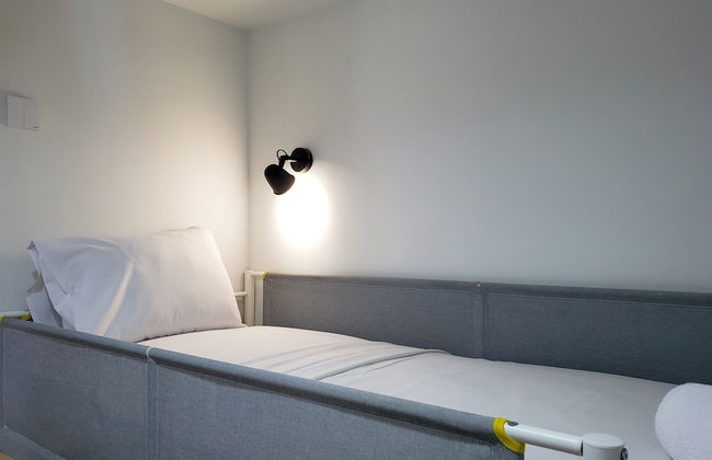 Minimalist And Cozy 2Br At La Hub City Apartment - Photo 5