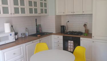 ŁADNE MIESZKANIE W PRZYJAZNEJ OKOLICY - NICE APARTMENT IN a FRIENDLY NEIGHBORHOOD - Foto 2