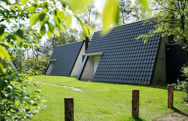 Forest-edge Family Bungalow - Foto 33