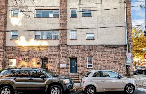 One Bdrm Quaint Flat W Deck - Foto 24