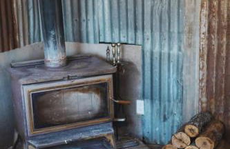 Secluded rustic 2-bedroom cabin on private land - Photo 13