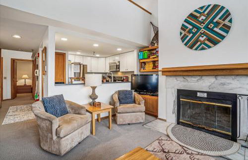 Highridge B20 Spectacular Top Floor Two Bedroom with Loft Condo with Scenic Views and Sports Center - Foto 32