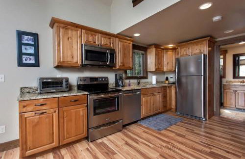 Family-Friendly Cabin Rental with Mountain Vistas near West Glacier, Montana - Foto 24