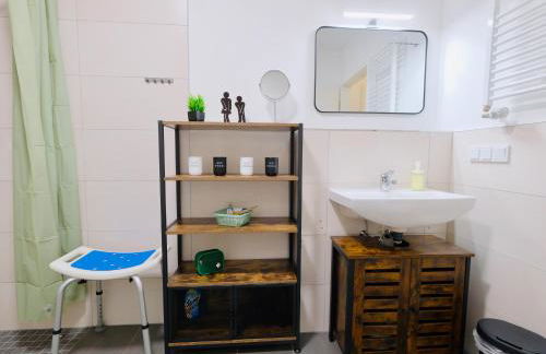 Fine Living - Zentral, barrierefrei mit Terrasse & 24h Parkhaus in Nähe - Foto 8